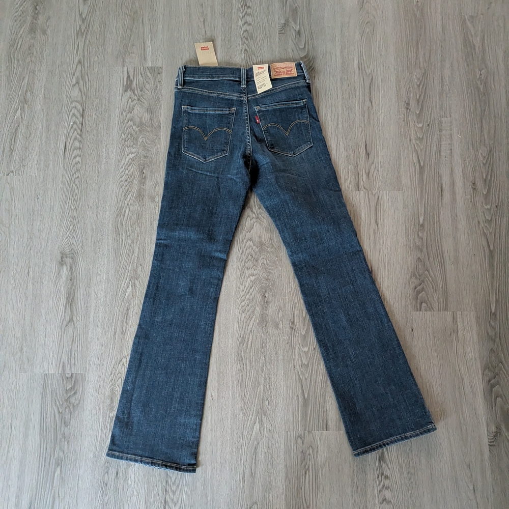 Levi's Women's Blue Shaping Bootcut Jeans - Picture 4 of 6